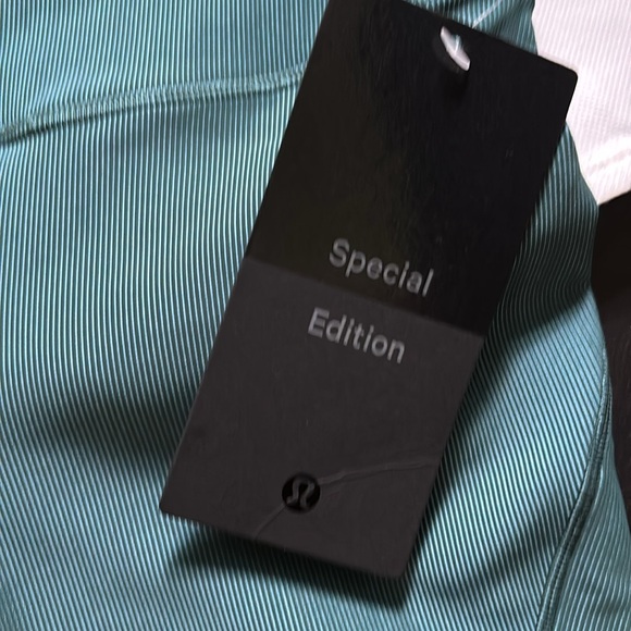 LULULEMON BASE PACE HR 25”* 2 Tone ribbed in GREEN JASPER/BLUE CHILL SZ 4 NWT - Picture 5 of 8